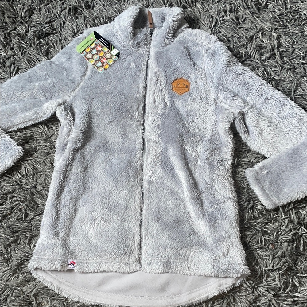 Pokémon Center Cozy Gray Fleece Jacket size small NWT